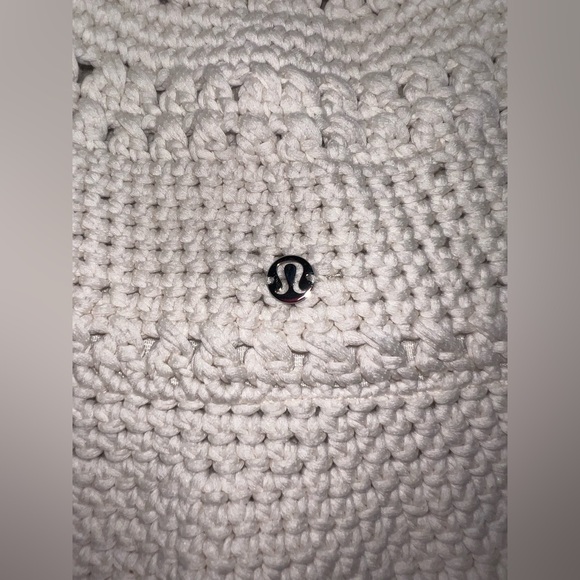 Lululemon Cotton Crochet Bucket Hat Cream White | S/M | NWT - Picture 3 of 7